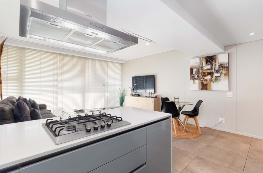 1 Bedroom Property for Sale in Green Point Western Cape
